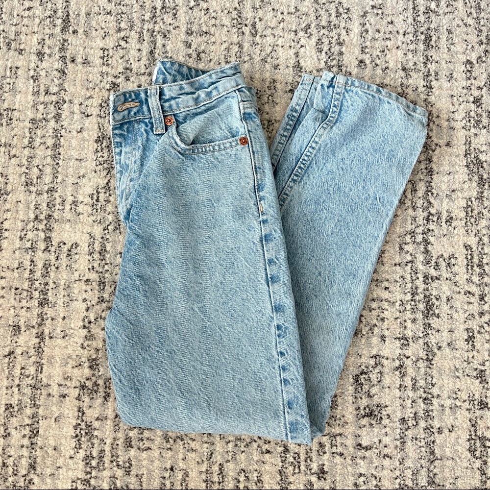Zara Mom Fit Jeans